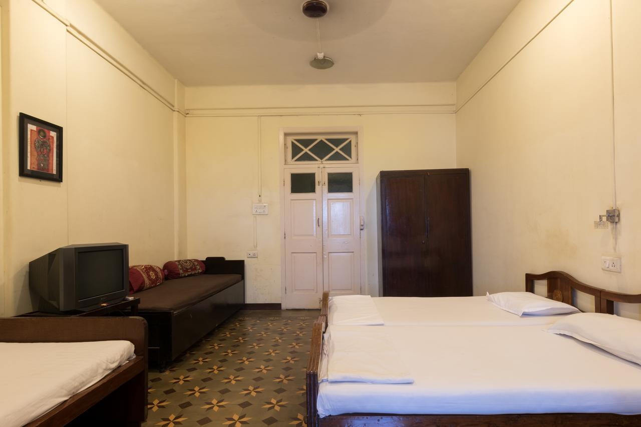 Bed And Breakfast At Colaba Mumbai Dış mekan fotoğraf
