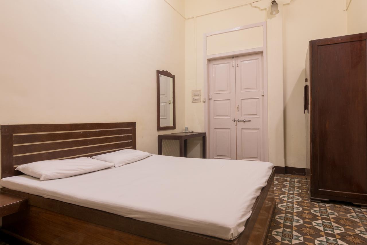 Bed And Breakfast At Colaba Mumbai Dış mekan fotoğraf