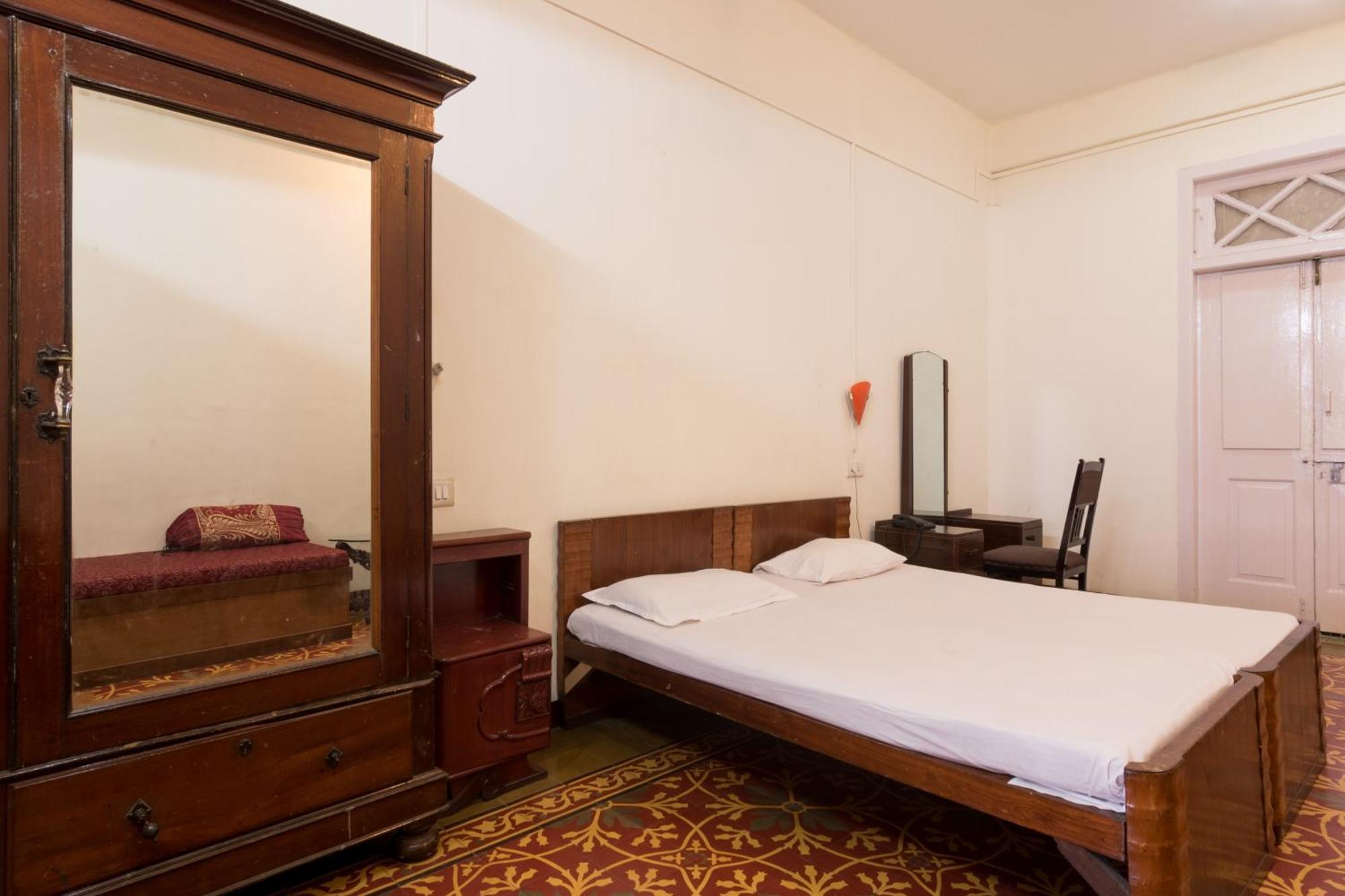 Bed And Breakfast At Colaba Mumbai Dış mekan fotoğraf